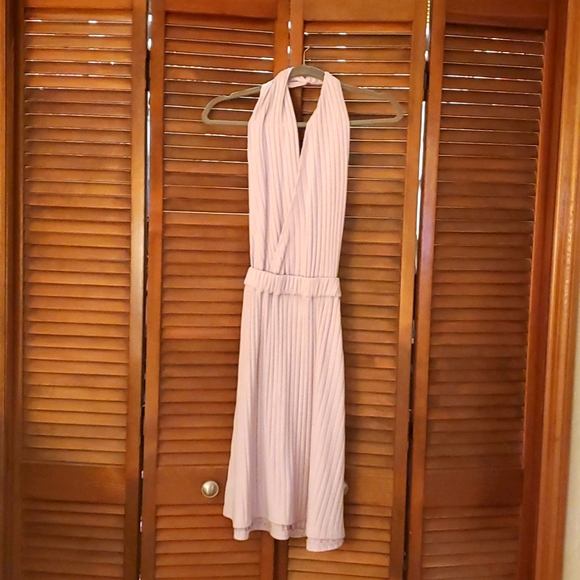 Dress - Picture 1 of 3